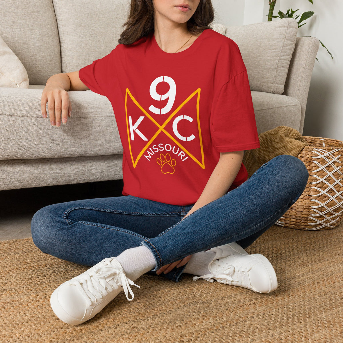 KC 9 Paw Kansas City chiefs T-Shirt — Kansas City Pet Lover Tee